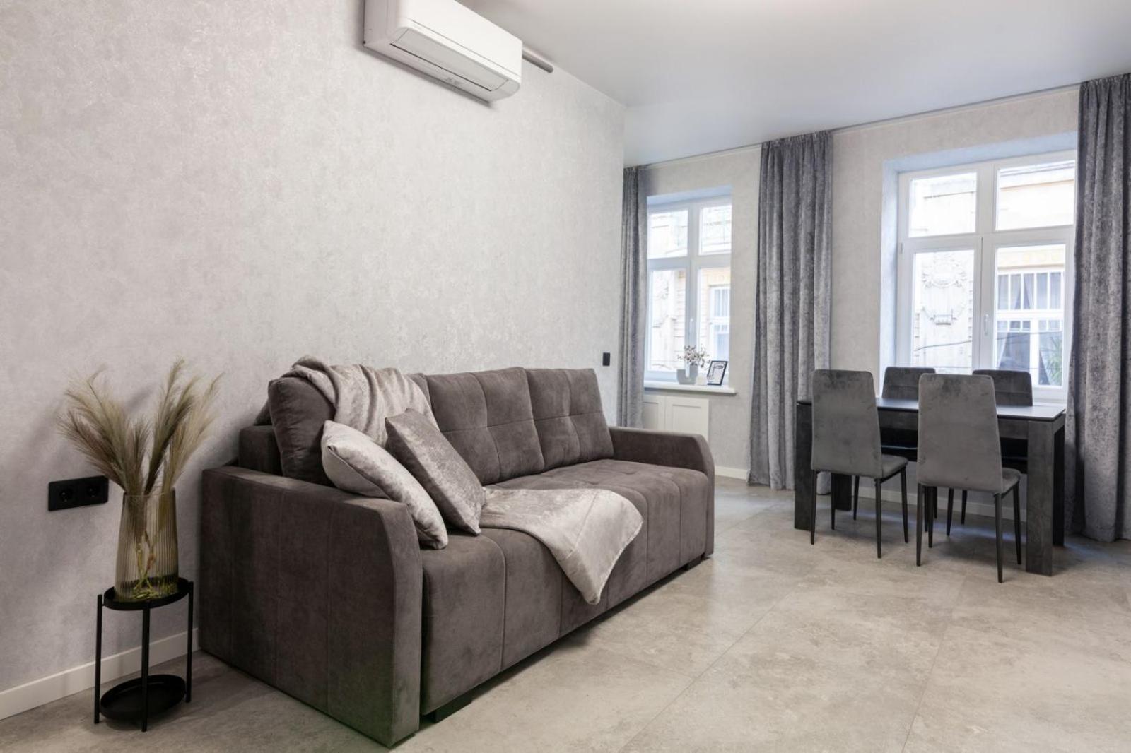 Romari Дорошенка 13 Apartment Liov Exterior foto